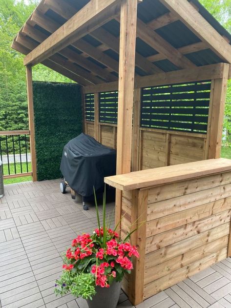 Grill Shade Structure, Outdoor Grilling Sheds, Diy Outdoor Grill Area, Bbq Pergola Ideas Grill Area, Bbq Shed Grill Area, Outdoor Kitchen With Fire Pit, Bbq Pergola, Bbq Shelter Ideas, Backyard Grilling Area