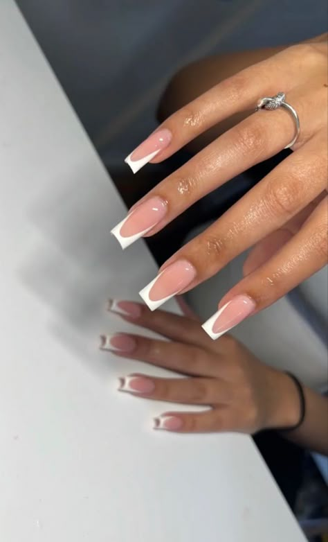 French Acrylics Square, White French Tapered Square Nails, Medium Deep French Nails, White Típ Nails, White Tips Square Nails, Sqaure French Tip Nails, Squared Acrylics Medium Design, Square French Tips Acrylic Nails, Deep French Nails Square