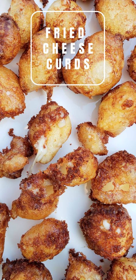 fried cheese curds (oh baby!) - The Culinary Chase Deep Fried Cheese Curds, Fried Mozzarella Sticks, Cheese Curds Recipe, Cheese Curls, Mozzerella Cheese, Fried Mozzarella, Fried Cheese Curds, Babybel Cheese, Cheesy Snack