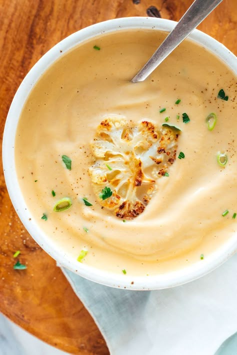 This cauliflower soup recipe is outrageously creamy and delicious! It's perfect with sandwiches, salads and more. #cauliflowersoup #creamysoup #vegetarian #cauliflowerrecipe #cookieandkate Cauliflower Soup Recipe, Roasted Cauliflower Soup, Cauliflower Soup Recipes, Vegetarian Soup Recipes, Best Soup Recipes, Soup Recipes Slow Cooker, Cauliflower Soup, Soup Dinner, Diet Vegetarian