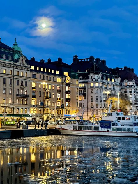 Stockholm Winter, Sweden Aesthetic, Stockholm Aesthetic, Stockholm City, Dreamy Aesthetic, Scandinavian Aesthetic, Sweden Travel, S Aesthetic, Dream Travel Destinations