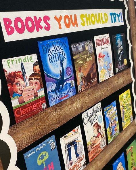 Reading Library Bulletin Board, Library Recommendation Display, Bulletin Board Bookshelf, Book Cover Bulletin Board, Book Recommendations Display, Book Recommendation Bulletin Board, Classroom Library Bulletin Board, Book Display Ideas Library, Book Recommendations Bulletin Board