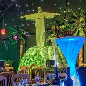 Samba Theme Party, Rio Decorations Party Ideas, Rio Hoco Theme, Rio De Janeiro Carnival Party Ideas, Carnival Brazil Party, Rio Homecoming Theme, Brasil Theme Party, Carnival Prom, Rio Carnival Prom Theme