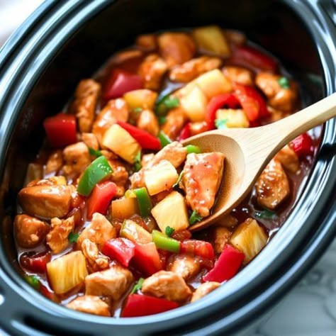 Crockpot Sweet and Sour Chicken Crockpot Sweet And Sour Chicken, Hawaiian Crockpot Chicken, Sweet And Sour Chicken Recipe, Hawaiian Crockpot, Sour Chicken Recipe, Homemade Peanut Butter Cookies, Creamy Broccoli Soup, Sweet And Sour Chicken, Sweet Sour Chicken