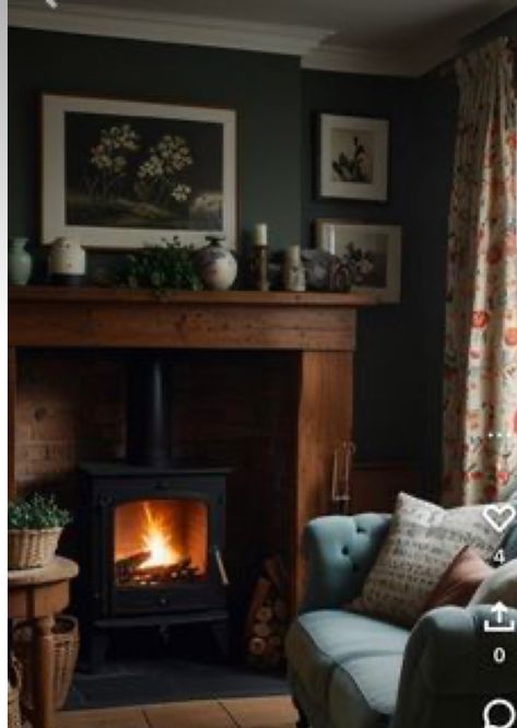 Scottish Living Room Decor, Cosy English Cottage Interior, British Cottage Interior Living Room, Cosy Cottage Aesthetic, Scottish Cottage Aesthetic, Scottish House Interior, Rustic English Cottage Interiors, Cosy Cottage Interior, Cosy House Aesthetic