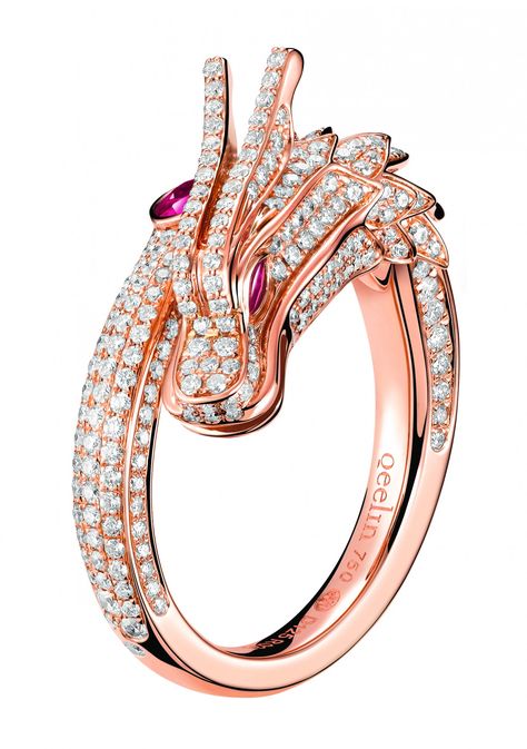 Medium King ring in 18K rose gold with full pavé diamonds and rubies (diamonds: 1.25ct / 1 oval ruby: 0.27ct / 2 Mar rubies: 0.11ct // €9,710 Phoenix Head, Phoenix Ring, Dragon Jewellery, Dragon Phoenix, European Jewelry, Luxury Jewelry Brands, Dragon Ring, Gold Dragon, Dragon Jewelry