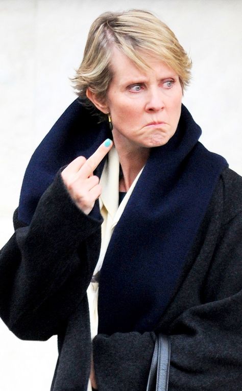 Cynthia Nixon Styled Haircuts, Miranda Hobbs, Mildred Ratched, Short Hair Ideas For Women, Giving The Finger, Hair Ideas For Women, Joel Madden, Beautiful Short Hair, Flipping The Bird