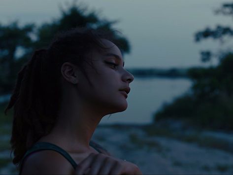 Andrea Arnold, Filmmaking Inspiration, American Honey, Think Fast, Film Inspiration, Cinematic Photography, Character Aesthetic, Film Stills, White Aesthetic