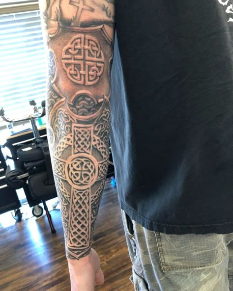 Irish Sleeve Tattoo, Irish Tattoos For Men, Armor Sleeve Tattoo, Cross Tattoos For Men, Celtic Sleeve Tattoos, Armor Of God Tattoo, Celtic Tattoos For Men, Shoulder Armor Tattoo, Scottish Tattoos