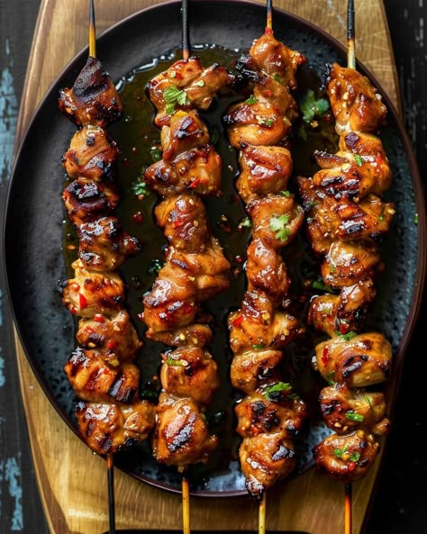 Honey Garlic Chicken Skewers Half Baked Harvest Chicken Skewers, Barbecue Chicken Skewers, Chicken Skewers On The Grill, Chicken On A Skewer, Grilled Chicken Skewer Recipes, Shish Kabob Ideas, Asian Skewers, Honey Garlic Chicken Skewers, Hosting Dinner Ideas