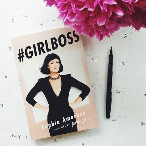 Girlboss Book, Ceo Girl, Instagram Photo Prop, Career Girl Daily, Girl Boss Book, Sophia Amoruso, Best Instagram Photos, Career Girl, Education Design