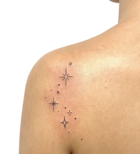 Tiny Twinkle Tattoo, Star Tattoos On Back For Women, Stars And Sparkles Tattoo Design, Star And Sparkle Tattoo, Small Sparkle Star Tattoo, Stars Around Words Tattoo, Sparkle Star Tattoo Design, Line Stars Tattoo, Small Tattoos Sparkle