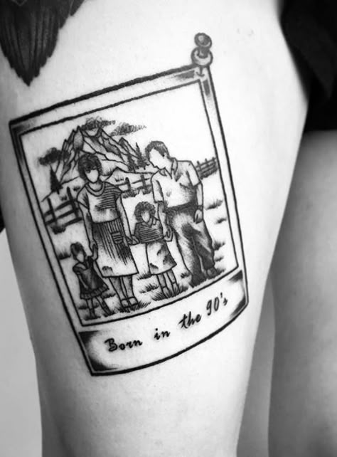 Family Picture Tattoo, Polaroid Picture Tattoo, Goonies Tattoo, Polaroid Tattoo, Family Tattoos Ideas, Tattoo Chart, Tattoos Mom, Dog Portrait Tattoo, Family Tattoo Ideas