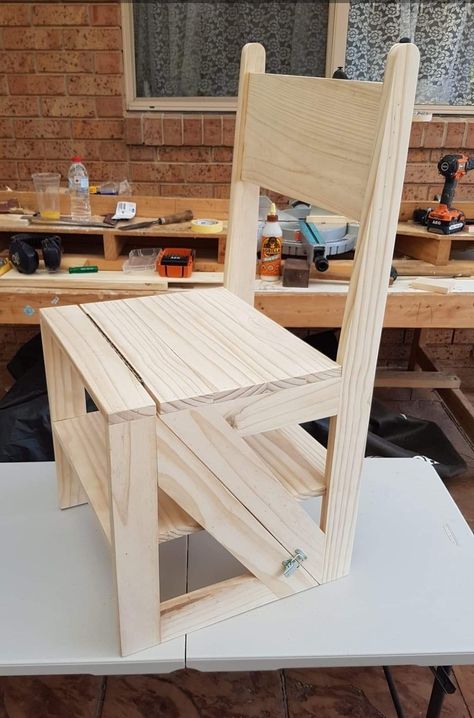 Ladder Chair Plans Diy Projects, Ladder Chair Plans, Simple Wooden Chair Design, Diy Step Ladder, Simple Wood Chair, Diy Kids Chair, Wood Chair Diy, Rustic Wood Projects, Ladder Chair