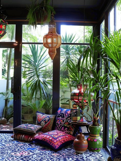 17 Airy Boho Sunroom Designs to Create Your Perfect Relaxation Spot Sunroom Design Ideas, Boho Sunroom, Bedroom Guide, Personal Retreat, Rugs Boho, Sunroom Designs, Wallpaper Walls Decor, Rug Inspiration, Layered Rugs