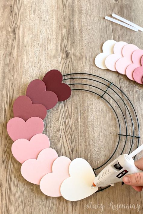 Valentine Desk Decor, Diy Office Valentines Decorations, Valentines Day Booth Ideas, Valentine Headbands Craft, Valentines Crafts Adults, Cricut Valentines Decorations, Diy Valentines Wall Decor, Diy Valentines Decorations Outdoor, Valentines Table Decor Ideas