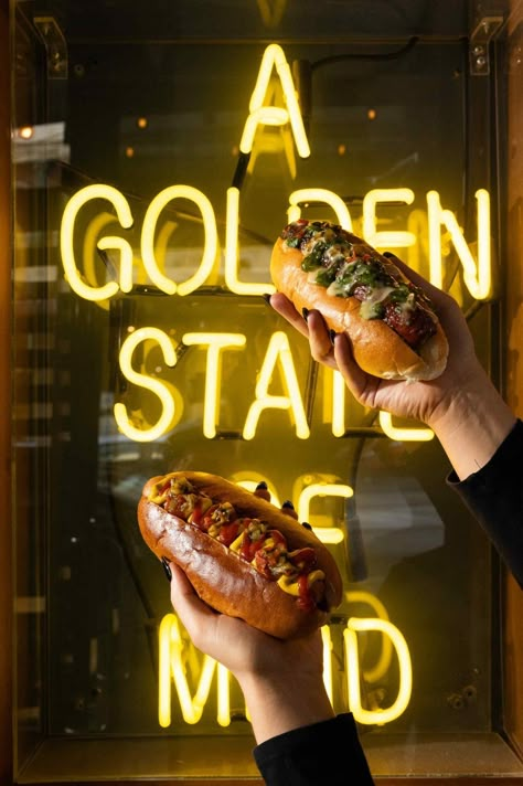 Hot Dog Hotdogs Aesthetic, Hot Dog Photography, Hot Dog Restaurant, Hot Dog Restaurants, Social Pictures, Dog Restaurant, Flash Photo, Dog Photoshoot, Dog Shop