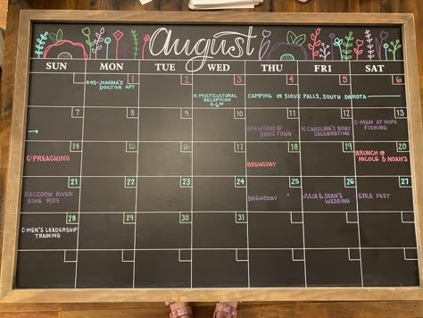 White Board Calander Ideas Diy, August Calender White Board, Cute Calendar Ideas White Board, August Chalk Calendar Ideas, Calendar Inspo Whiteboard, August Calander Themes, August Whiteboard Ideas, August Dry Erase Calendar Ideas, Calander Design Ideas Whiteboard