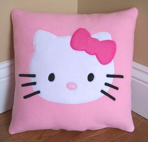 Bedroom Safe, Kitty Pillow, Hello Kitty Pillow, Hello Kitty Bedroom, Girls Pillows, Pillow Crafts, Diy Bebe, Cushion Cover Designs, White Princess