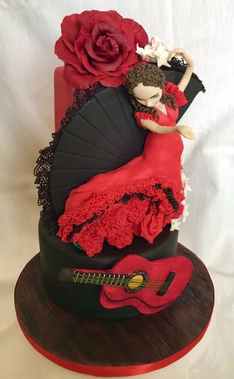 Dancer Cake, Flamenco Party, Country Cake, Spain Flamenco, Cake Dog, Spanish Flamenco, Edible Lace, Flamenco Dancer, Couture Cakes