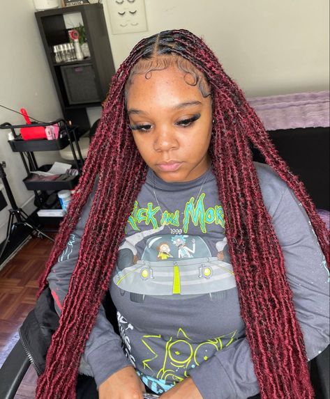 Cute Weave Hairstyles, Burgundy Hair Dye, Sew In Wig, Soft Locs, Braids Hairstyles For Black Women, Hair 101, Cute Box Braids, Butterfly Locs, Girl Braided Hairstyles