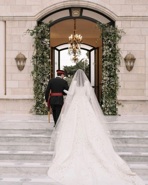 Princess Rajwa, Following God, God Has Blessed Me, Queen Wedding Dress, Elie Saab Gowns, Prince Wedding, Jeweled Wedding Dress, Jordan Wedding, Royal Wedding Dress