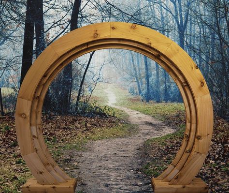 DIY Gorgeous Garden Gates – The Garden Glove Diy Garden Gates Ideas, Diy Garden Gate, Garden Gates Ideas, Moon Gates, Gates Ideas, Gate Design Ideas, Bbq Garden, Casa Hobbit, Garden Gate Design