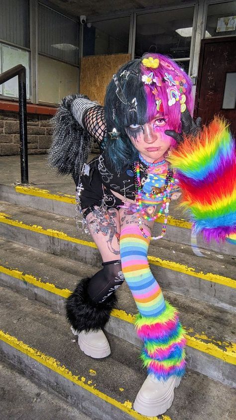 Random Aesthetic Outfits, Scene Aethstetic, Hyper Outfit, Dark Decora Kei, How To Dress Scene, Sence Style, Scene Style Outfits, Oc Clothes Outfit Ideas, Decora Clothes