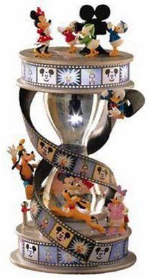 Disney Mickey and Friends Hourglass Snow Globe Disney Snowglobes, Make A Movie, Fab 5, Disney Figures, I Love Snow, Disney Figurines, Water Globes, Disney Fanatic, Disney Side