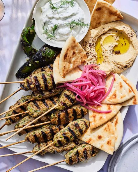 Chicken Kafta, Chicken Shish Kabobs, Chicken Kofta, Easy Weeknight Chicken, Weeknight Chicken, Meal Plan Week, Summer Sandwiches, Whats Gaby Cooking, Shish Kebab