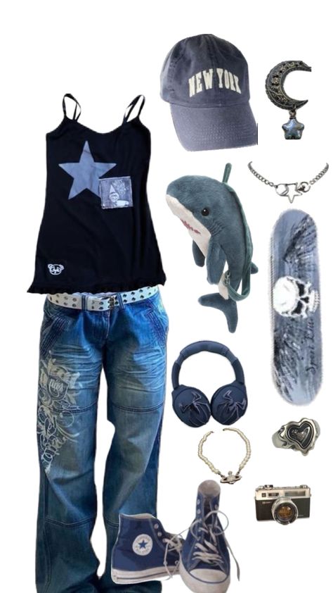 Blue Grunge Clothes, Blue Emo Outfits, Blue Alt Outfits, Blue Grunge Outfit, Grunge Outfits Girl, Billie Eilish Concert Outfit, Navy Fits, Barbie Closet, Rock Star Outfit