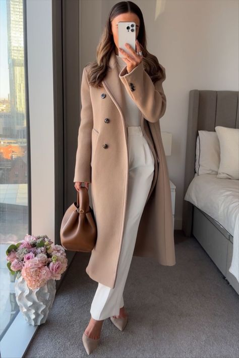 Tailored trousers curated on LTK Female Lawyer Fashion, Female Lawyer, Lawyer Fashion, Lawyer Outfit, Skandinavian Fashion, Chique Outfits, Classy Work Outfits, Stylish Work Outfits, Looks Chic