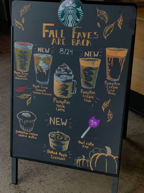 Fall Menu Board, Pumpkin Spice Chalkboard Art, Fall Coffee Chalkboard Art, Fall Coffee Shop Chalkboard Signs, Coffee Chalkboard Ideas, Starbucks Board Ideas, Coffee Shop Chalkboard, Starbucks Decor, Starbucks Chalkboard Art