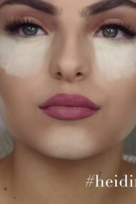 Kim Kardashian's Flawless Concealer Trick Revealed By Vlogger Called 'Baking Makeup Technique' Bake Makeup, Baking Makeup Technique, Concealer Tricks, Baking Makeup, Makeup Tricks, Contouring And Highlighting, Makeup Techniques, All Things Beauty, Up Girl