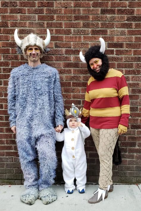 Wild Things Halloween Costume, Where The Wild Things Are Halloween Family, Where The Wild Things Are Family Costume, Where The Wild Things Are Costume, Where The Wild Things Are, Wild Things Costume, Storybook Character Costumes, Book Parade, Book Week Ideas