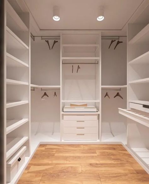 Closet Designs U Shape, Walk In Closet Square Room, 6x6 Walk In Closet Layout, Small Square Walk In Closet, Small Square Closet, Square Closet Designs, Square Walk In Closet, Dressing Angle, Narrow Closet Design