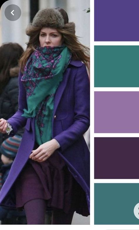 Outlook Violet And Green Outfit, Pink Outfit Color Combos, Outfit Color Combos, Colour Combinations Fashion, Color Combos Outfit, Winter Color Palette, Color Blocking Outfits, Purple Coat, Color Combinations For Clothes