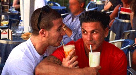 Are Vinny & Pauly D from 'Jersey Shore' Still Friends? Their Bromance Might Be in Trouble Pauly D And Vinny, Free Snooki, Jersey Shore Party, Dj Pauly D, Cabs Are Here, Snooki And Jwoww, Pauly D, Get Crazy, Jersey Shore