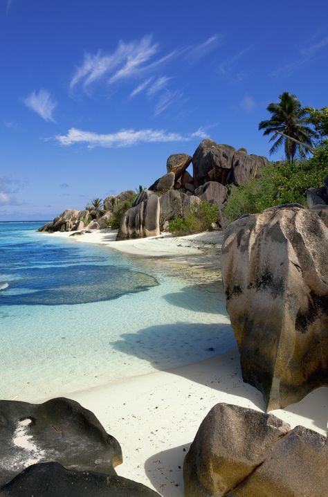 Anse Source d'Argent, Seychelles - ELLEDecor.com Have Inspiration, Beaches In The World, Most Beautiful Beaches, Beautiful Places To Travel, Survival Kit, Dream Destinations, Beach Photos, Seychelles, Blue Water