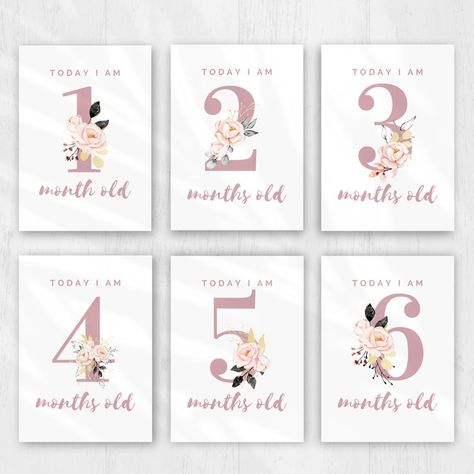 Baby Footprints Christmas, Baby Milestone Chart, Baby Handprint Art, Baby Handprint Crafts, Birthday Milestone Board, First Birthday Posters, Milestone Stickers, Milestone Pictures, Baby Handprint