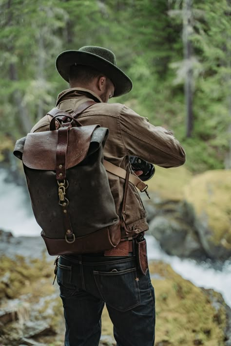 Thick rugged canvas and leather. Built in the Pacific Northwest, USA. Bushcraft Style Men, Explorer Aesthetic Outfit Men, Pacific Northwest Aesthetic Fashion, Adventure Fashion, Pacific Northwest Style Clothes, Explorer Aesthetic, Explorer Outfit, Adventurer Outfit, Hiking Outfit Men