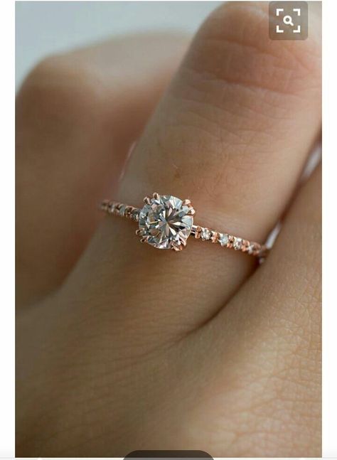 Unique Vintage Engagement Rings, Wedding Rings Ideas, Best Wedding Rings, Vintage Gold Engagement Rings, Weddings On A Budget, Stunning Engagement Rings, Simple Rings, Round Solitaire Engagement Ring, Solitaire Engagement Rings