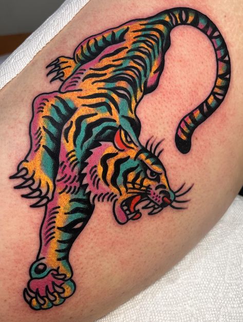 Done by @abixbytattoo at garden city tattoo in Beverly MA American Classic Tattoo, Traditional Tiger Tattoo, Neon Tiger, Traditional Tattoo Inspiration, American Traditional Tattoo Ideas, Tattoo Apprenticeship, Traditional Tattoo Ideas, Tiger Tattoo Design, City Tattoo