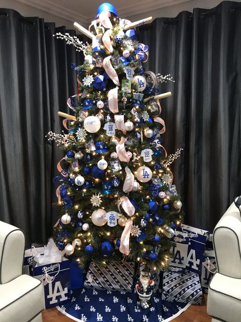 Los Angeles Dodgers Christmas tree. Dodger Christmas Decorations, Dodgers Ornaments Diy, Sports Team Christmas Tree, Blue Line Christmas Tree, Baseball Tree Christmas, Baseball Theme Christmas Tree, Dodgers Christmas, Dodgers Christmas Tree Ideas, Dallas Cowboys Christmas Tree Ideas