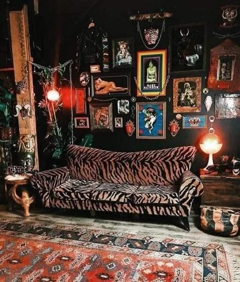 INSPIRATION: INTERIORS: MAXIMALISM — CLAIRE HEFFER DESIGN Maximalism Interior, Goth Home Decor, Goth Home, Dark Home Decor, Dark Home, Empty Spaces, Apartment Decor Inspiration, Dream Room Inspiration, Interior Trend