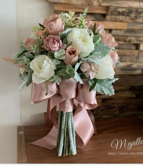 Rose Gold Wedding Bouquet Blush Pink, Dusty Rose And Mauve Bouquet, Blush Bride Bouquet Wedding, Lings Moment Dusty Rose And Mauve, Dusty Rose And Eucalyptus Centerpieces, Dusty Rose Floral Centerpiece, Dusty Pink Bridesmaid Bouquet, Blush White Bridal Bouquet, Bridal Bouquet Ideas Pink