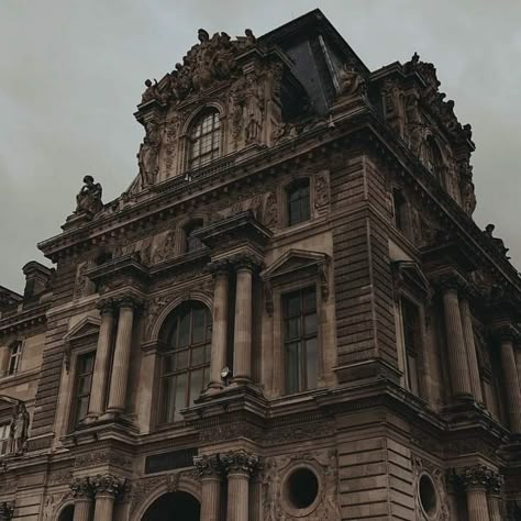 aesthetic Dark Academia Architecture, Dark Academia Building, Dark Academia Widget, J Alexander, Dark Acadamia, Academia Aesthetics, Building Aesthetic, Dark Materials, Castle Aesthetic