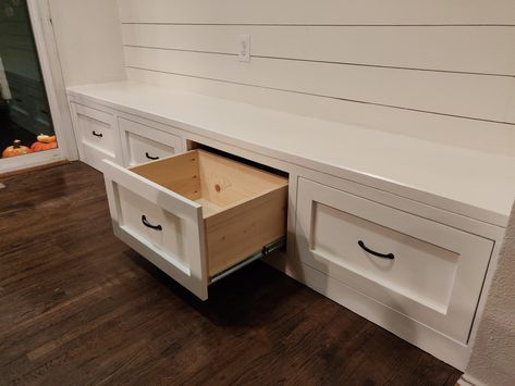 Storage Bench With Drawers, Mudroom Bench With Drawers, Mudroom Storage Bench, Diy Storage Bench, Diy Mudroom, Mudroom Organization, Diy Mudroom Bench, Bench With Drawers, Mud Room Storage