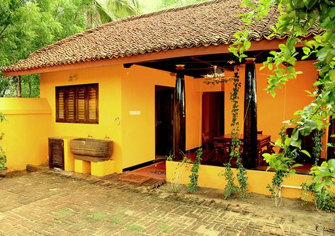 Architecture and interior design projects in India - Mangalam Heritage - Benny Kuriakose - Chettinad House, Indian Houses, Casa Hobbit, Mud House, Indian Home Design, Indian Home Interior, Kerala House Design, Kerala Houses, Rustic Traditional