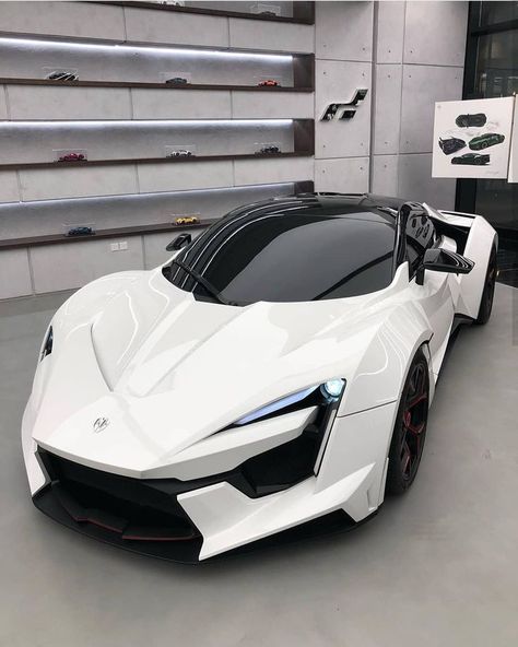 Best Electric Car, Lykan Hypersport, Car Brands Logos, Luxurious Cars, Exotic Sports Cars, Bugatti Chiron, Best Luxury Cars, Expensive Cars, Super Sport